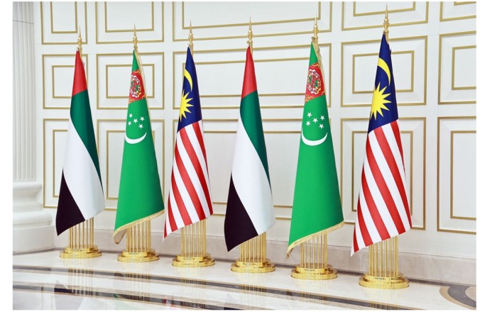 Turkmenistan inks landmark energy deals with Malaysia and UAE