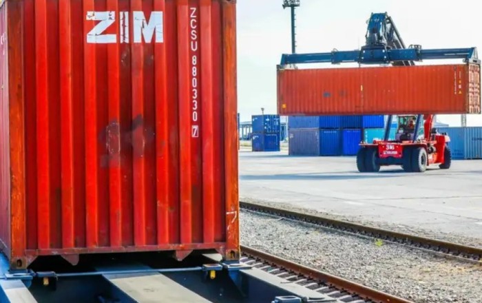 Tajikistan, China hold talks on expanding multimodal corridor to Europe