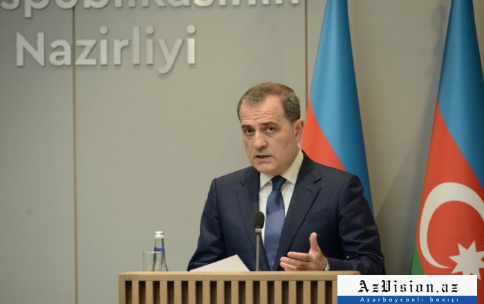 Azerbaijani FM leaves for Iraq