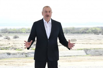 İlham Əliyev “Xocalı” yarımstansiyasının açılışında iştirak etdi
