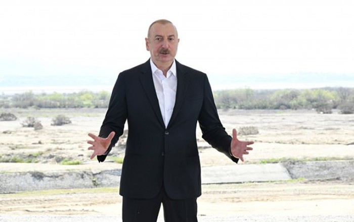 İlham Əliyev “Xocalı” yarımstansiyasının açılışında iştirak etdi