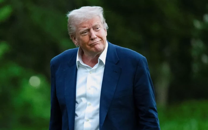 Trump signals 10% tariff baseline, but leaves room for exceptions