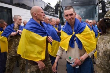 Day 3: 303 servicemen exchanged