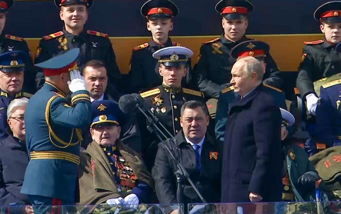 Шухер на День Победы горячая тема