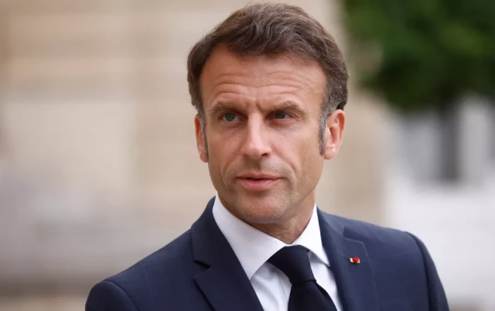 Macron withholds weapon types bound for Ukraine “Russian Army may be Listening”