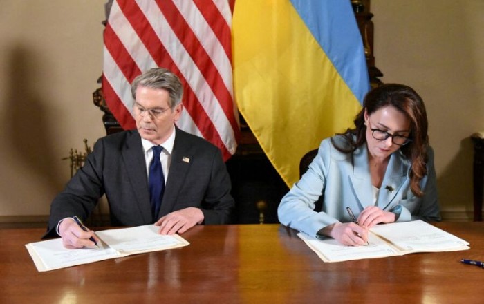 На Западе прокомментировали сделку о недрах между Украиной и США