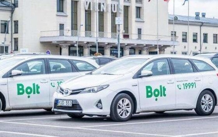 Bakıda taksi sürücüsü 5 manatlıq yolu 435 manata apardı...