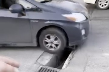 Barmaqlıqlar oğurlandı, sürücülər çətin anlar yaşadı - Video