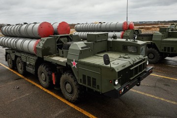 Russia redirecting air defenses to Crimea