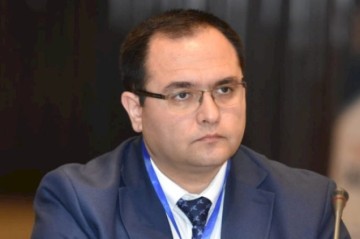 Məcnun Məmmədov bugünkü sərgilərdə iştirak etmədi - Nazirə nə olub?