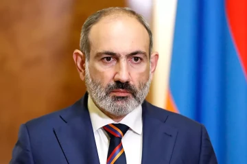 Армянская оппозиция выдвинула вотум недоверия Пашиняну