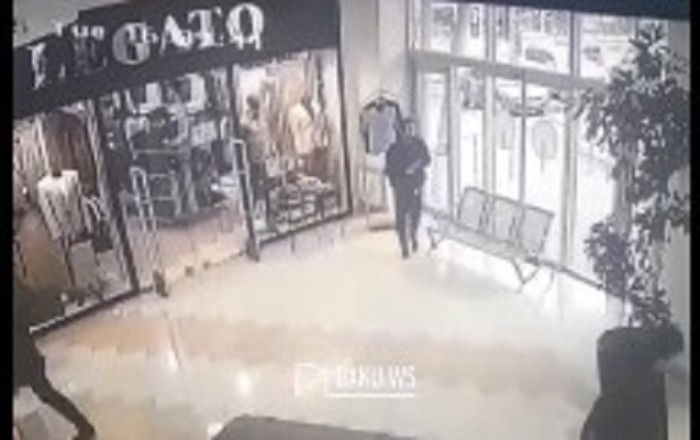 “Aygün Mall”dan 135 manatlıq gödəkçəni oğurlamışdı, tutuldu -