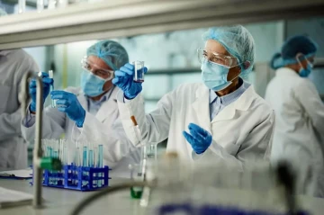 EU Commission vows €500 million in funding to attract US scientists