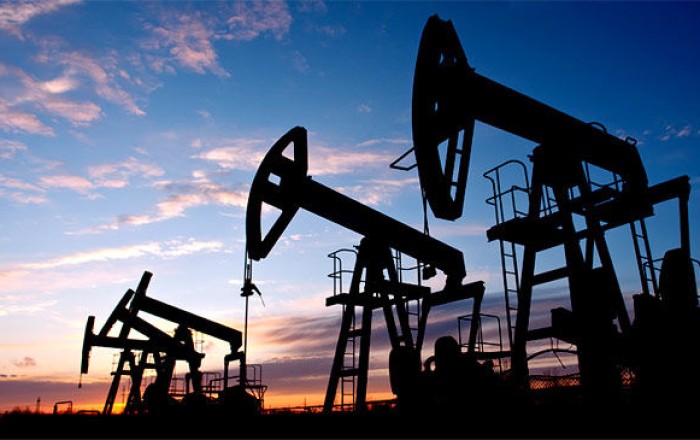Нефть вновь подешевела