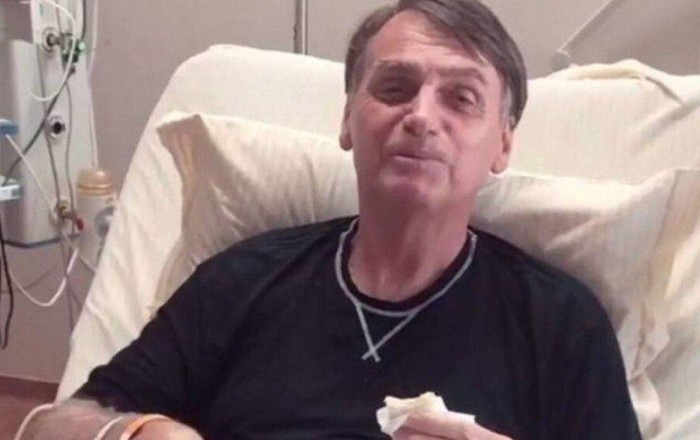 7 dəfə əməliyyat olunan keçmiş prezident evə buraxıldı