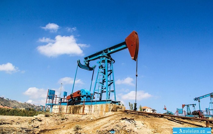 Azerbaijani oil price in global markets surpasses $67