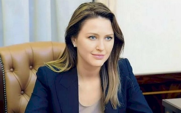 “Nikol Moskvaya gəlir, kanalı isə saxtakarlıq edir” - Rus deputat