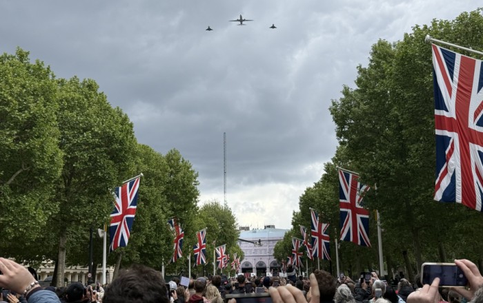 Royal Family watch flypast from Buckingham Palace to mark 80th anniversary of VE Day