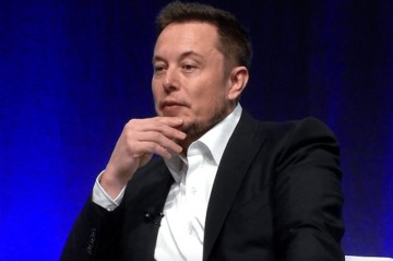 Маска решили сменить на посту главы Tesla