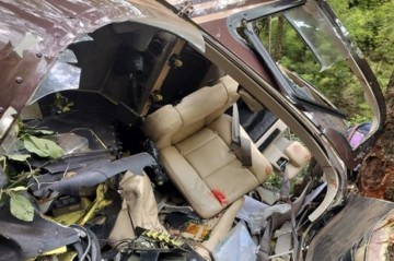 Hindistanda helikopter qəzaya uğradı -