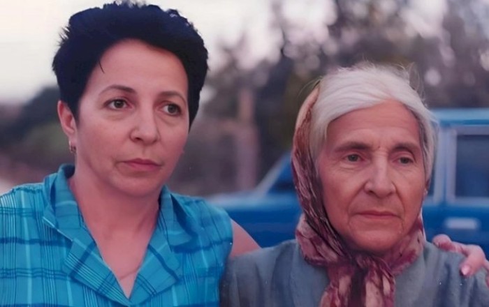 Mirvarid Dilbazinin qızı: “Efirdə utanmaz-utanmaz mahnını oxuyur, demir ki, bu sözləri kim yazıb...”