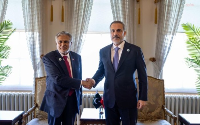 Hakan Fidan pakistanlı həmkarı ilə danışdı