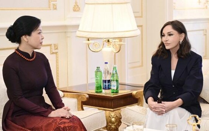 First Lady meets Vietnamese counterpart