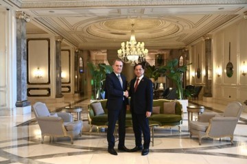 Глава МИД Азербайджана провел встречу с вьетнамским коллегой