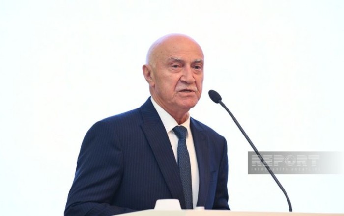 Аэропорт в Аляте будет использоваться и для пассажирских перевозок