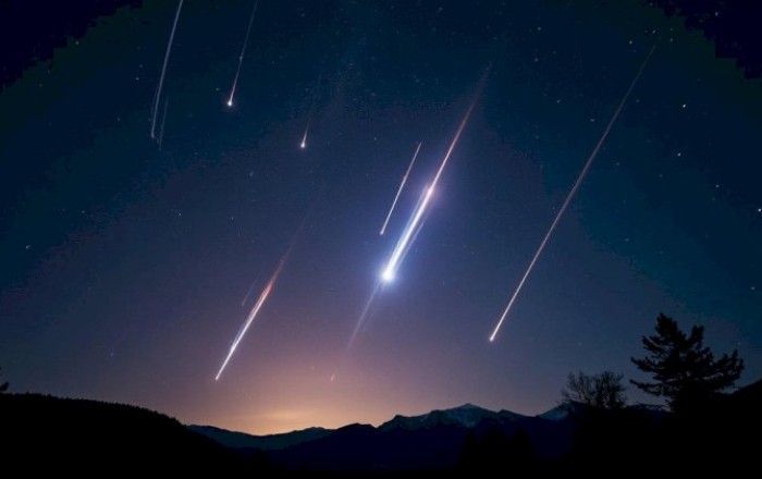 Gecə Bakıda “meteor yağışı”nı izləmək mümkün olacaq - Fotolar