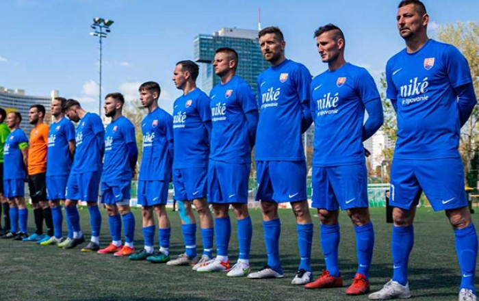 Slovakiya Bakıdakı DÇ-də 15 qol vurub qalib gəldi