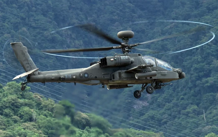 Polish Army’s Apache helicopter ambition faces decade-long pilot training hurdle
