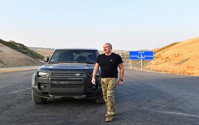 Ильхам Алиев отправился в Агдам