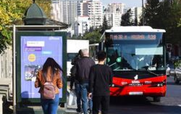 Bakıda daha bir marşrut xəttində avtobuslar yenilənir