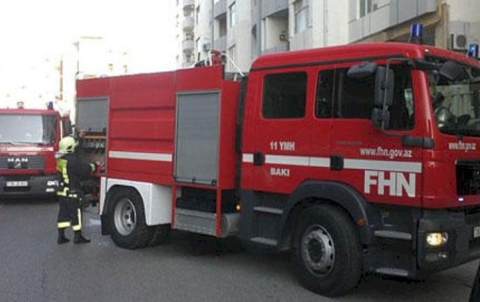 Bakıda 5 otaqlı ev yandı