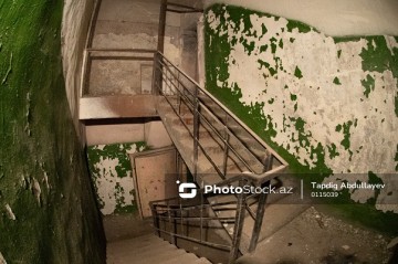 Bakıda 400 nəfərin gizlənə biləcəyi yeraltı bunkerdən - Fotolar