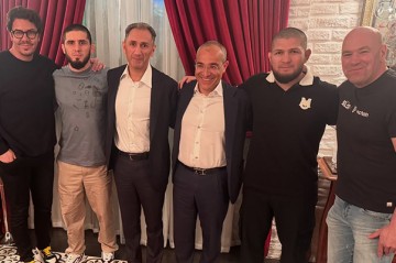 Həbib azərbaycanlı nazirlərlə bir arada -