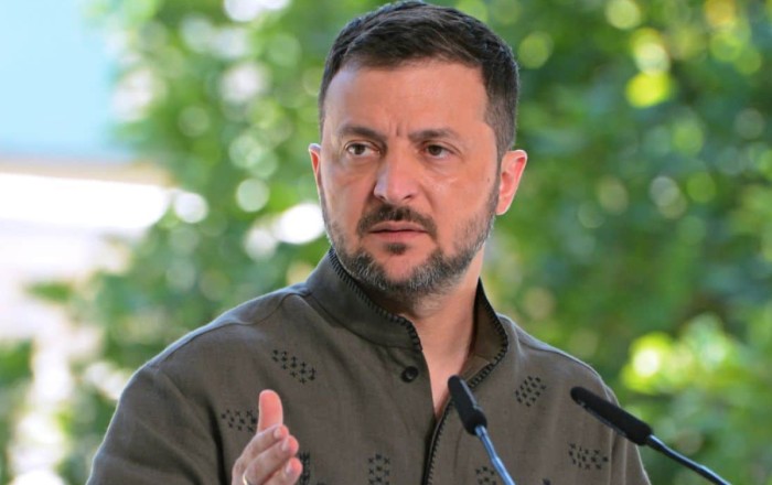 Зеленский ответил Путину о встрече