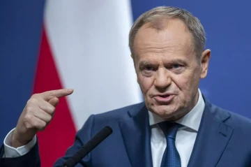 Polish PM declares “one daddy enough” after NATO chief’s Trump comment