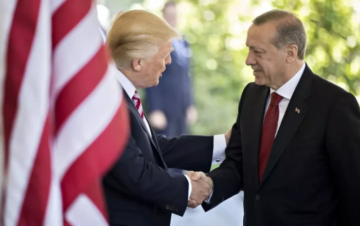 Эрдоган провел второй за выходные телефонный разговор с Трампом