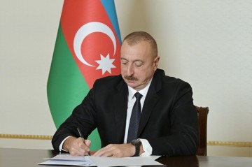 President Ilham Aliyev awards military personnel and civil employees of Ministry of Defense - ORDER