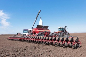 Kazakhstan redistributes half of reclaimed land for public and agricultural use
