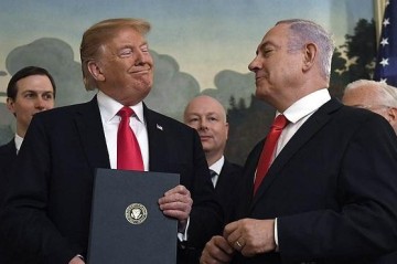 Нетаньяху попросил Трампа «закончить работу за него»
