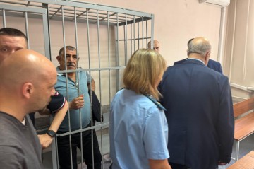 Yekaterinburg court reviews detention measure for another Azerbaijani