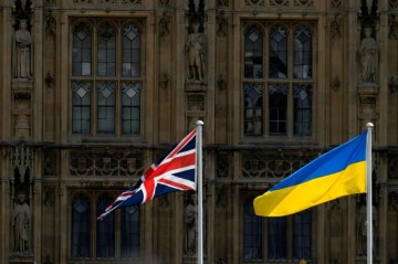 В Британии потребовали прекратить поставки оружия Украине