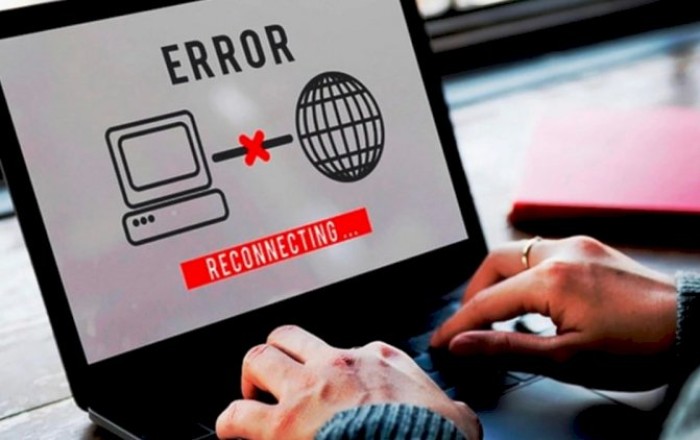 İranda internet tamamilə kəsildi