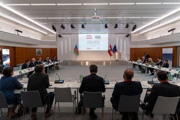 Vyanada Avstriya və Azərbaycan biznes dairələrinin iştirakı ilə dəyirmi masa -