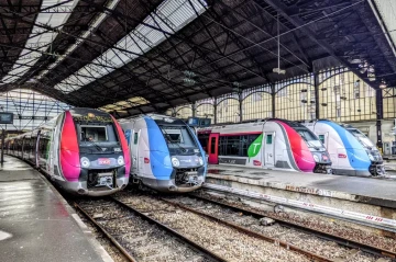 France train disruptions worsen as cable theft halts Eurostar operations