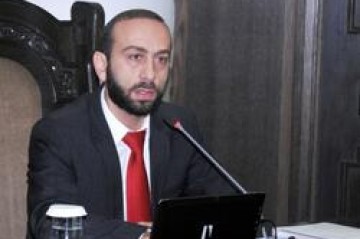 Mirzoyan: Armenia is ready to discuss peace agreement venue and date with Azerbaijan