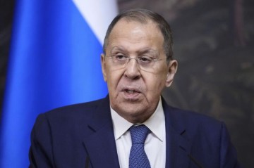 Лавров рассказал о «вымаливании» перемирия для Украины